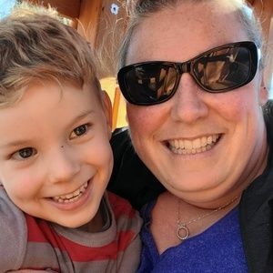 Meet your Posher, Rachel